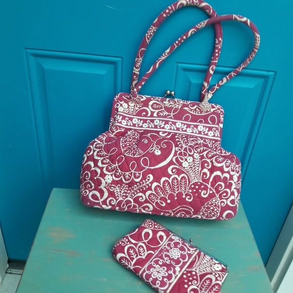 Hot Pink Kisslock Purse and Matching Clutch Classic Vera Bradley Handbag Set 2 - Picture 10 of 15